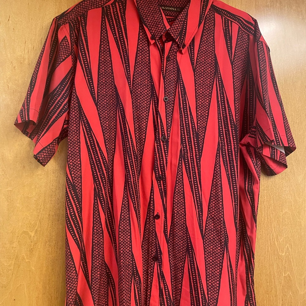 Manaola men’s wear “Aloha” shirt